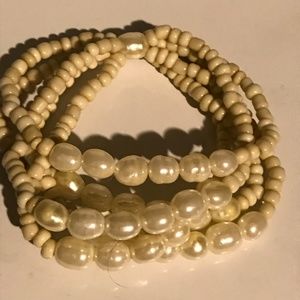 Cream Pearl Seed Bead Bracelet